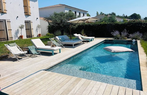 Puyricard House | Provencal villa 10 minutes from downtown Aix-en-Provence.