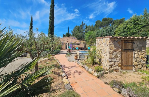 Salernes Villa | Provencal villa sleeps 8, magnificent unobstructed view with heated pool