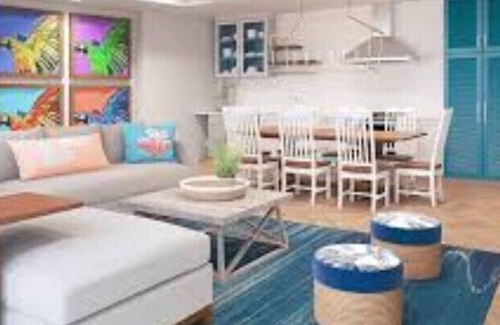 Castleberry Hill Resort | Proximity Perfected: Studio Steps from Drake Concert