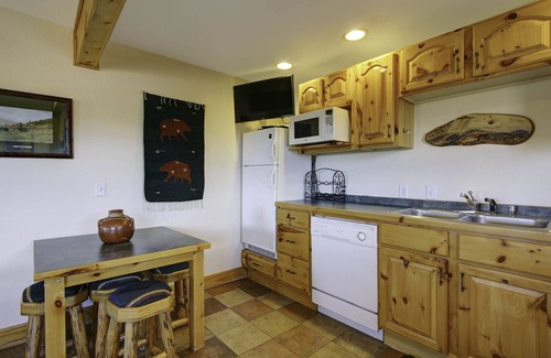 Estes Park Condo | Ptarmigan Mountain 202 3 Bedroom Condo by RedAwning