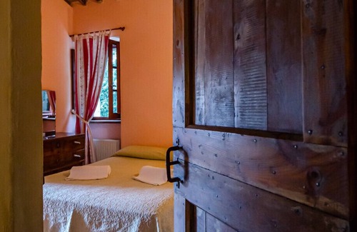 Bivio Lugnano Apartment | PTU La Fattoria Farmhouse - APT La Loggia