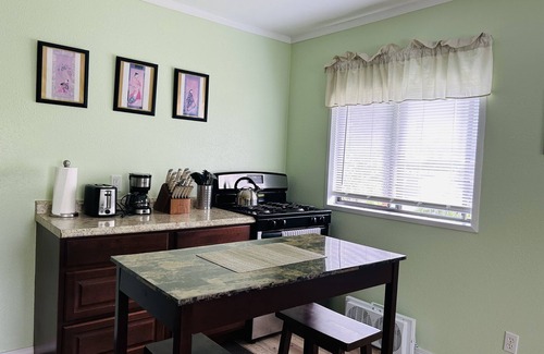 Hilo Apartment | Puakenikeni Hilo Hale