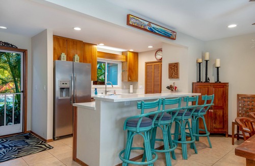 Kamuela House | Puako Pau Hana, A Restful, Private Retreat located steps from the water!