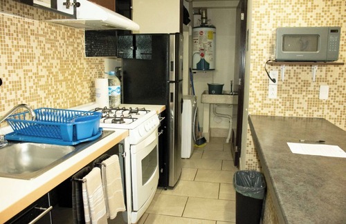 Colonia Centro Condo | Puerta Alameda Suites