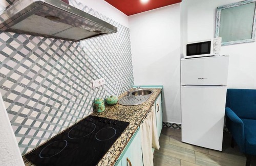 Carmona Apartment | PUERTA DE CÓRDOBA APARTMENTS by FRENTEABASTOS