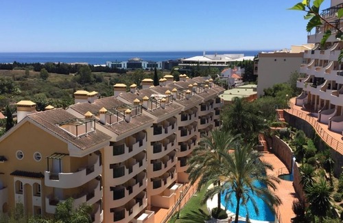 Nueva Andalucia Apartment | Puerto Banus - 2 bedroom apartment with lovely views
