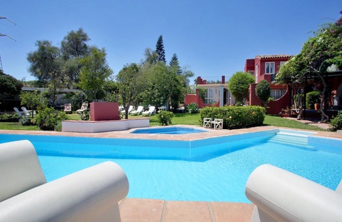 Marbella Apartment | Puerto Banus studio, sea views, pool and outdoor heated jacuzzi in the winter.