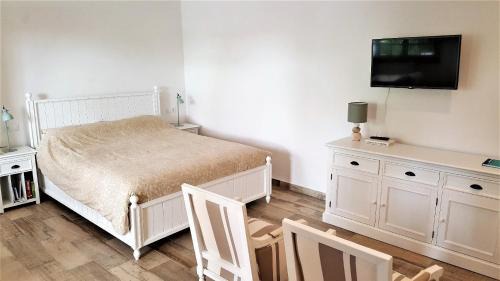 Cabopino Apartment | Puerto Cabopino Marbella
