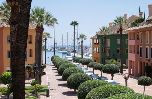 Sotogrande Apartment | Puerto Sotogrande con vistas al mar
