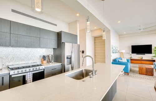 South Shore Hotel Area Condo | Puerto Vallarta Resort Condo, On-Site Beach Access