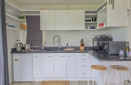 Pukehina Apartment | Pukehina Estuary Essence Studio
