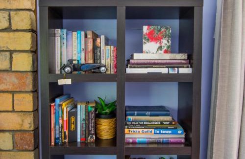 Pohara House | Pukeko Cottage - Pohara Holiday Home