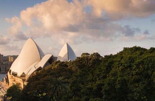 Sydney Central Business District Hotel | Pullman Quay Grand Sydney Harbour