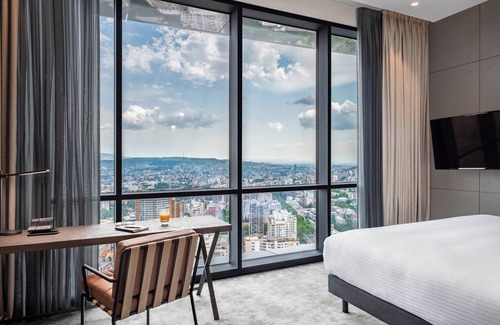 Vake Hotel | Pullman Tbilisi Axis Towers