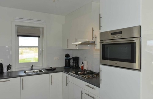 Zuideinde Apartment | Punterhaus 02, min. 7 days - Punterhaus