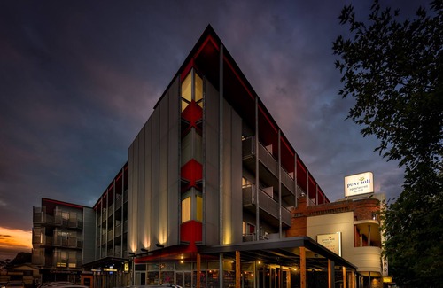 Essendon Apartment | Punthill Essendon