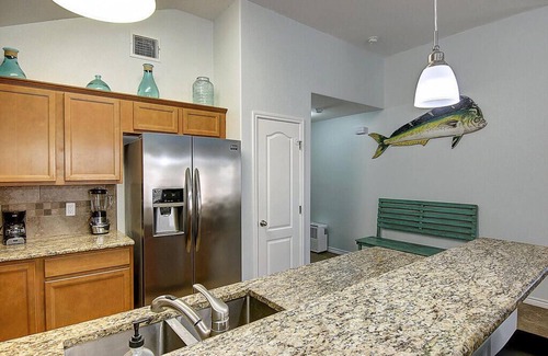 Port Aransas House | ¡Pura Sol! Home, Private Pool, & Golf Cart - Dog Friendly!