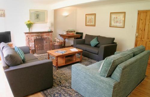 Whitchurch Canonicorum House | Purcombe Farmhouse - 28458