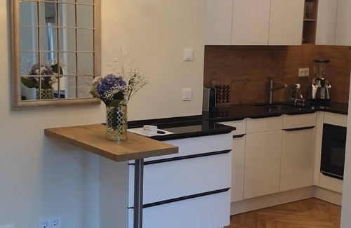 Charlottenburg Condo | Pure luxury in Berlin - close to the sights