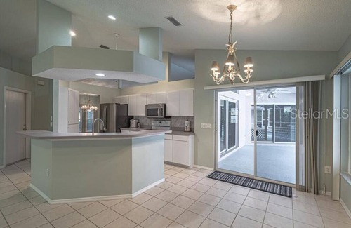 Broadmoor Villa | Pure Paradise, full refund*, heated pool, sleeps 8