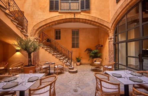 La Llotja-Born Hotel | Puro Grand Hotel