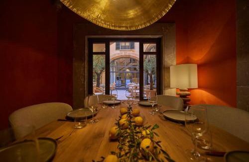 La Llotja-Born Hotel | Puro Grand Hotel