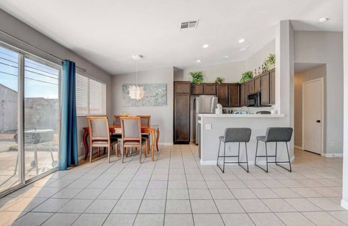 North Las Vegas House | Purple Skies - Lovely Retreat Near the Strip!