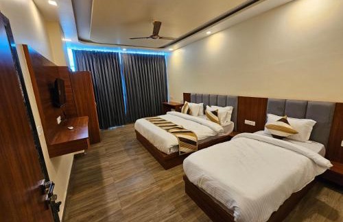 Village Hokra Hotel | pushkar mountain valley