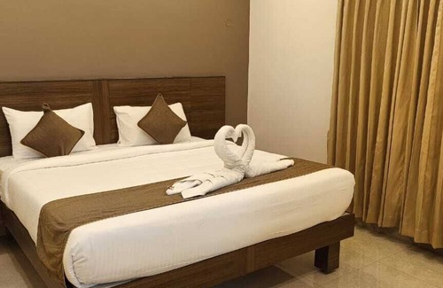 Tiruchanur Hotel | PVK Residency Tirupati