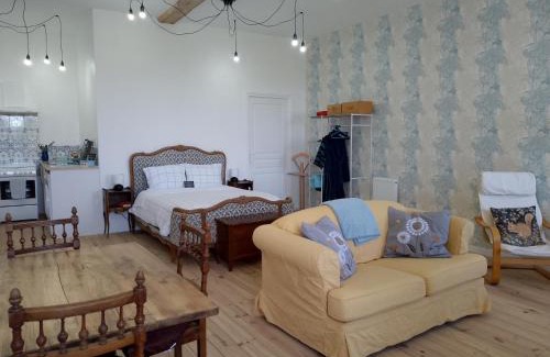 Saint-Gaudens Apartment | Pyrenees Vue Gite - Vues Fantastique, Parking Gratuit Sur Place & Piscine