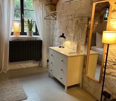 Meckenheim Apartment | Q Cottage 1825
