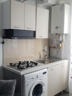 Onesti Apartment | Q Residence