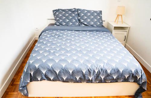 Les Stades Apartment | Qhome 2 - T2 Cosy entre Paris et Disney - Parking privé