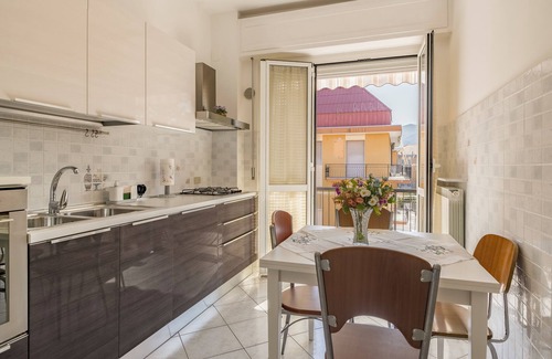 Loano Apartment | Quadri D'oro