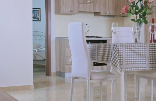 Torre Vado House | Quadri Vista Mare 1 by Interhome