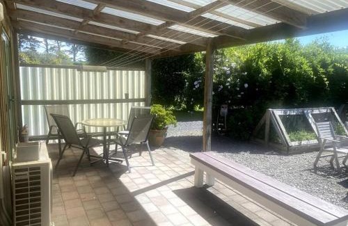 Aongatete Apartment | Quail Country Studio
