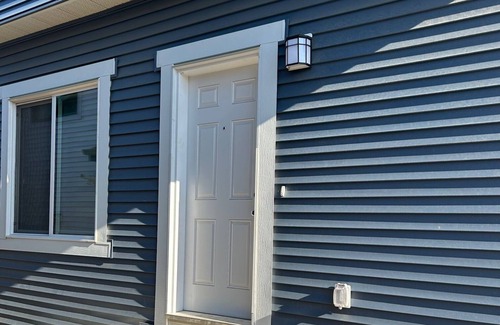 Southeast Edmonton House | Quaint 1-bedroom house in Edmonton