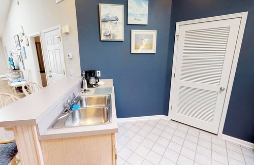 Sea Trail Condo | Quaint 1BR Golf Villa - Close to beach and activity center. (CV19CV)