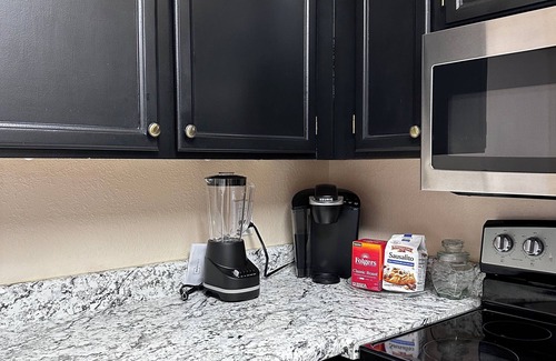 Mesa Apartment | Quaint 2-bedroom apartment with AC in charming Mesa