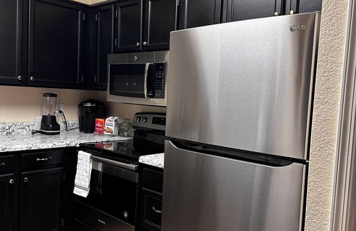 Mesa Apartment | Quaint 2-bedroom apartment with AC in charming Mesa