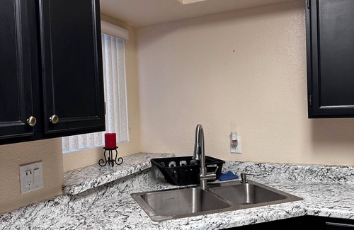 Mesa Apartment | Quaint 2-bedroom apartment with AC in charming Mesa