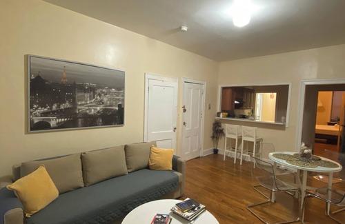 Bushwick Apartment | Quaint 3-bedroom apartment in Brooklyn with WiFi