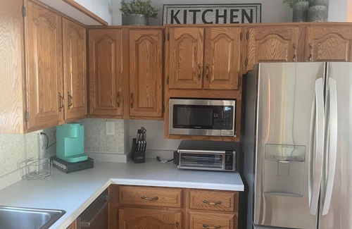 Winneconne House | Quaint Channel Cottage