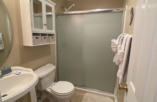 Surfside Beach Condo | Quaint condo-10 minutes from the beach!