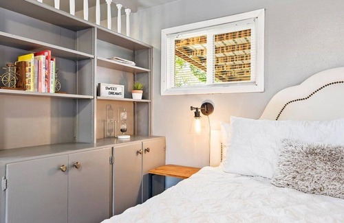 Caldwell Apartment | Quaint cottage near CofI & West Valley Medical