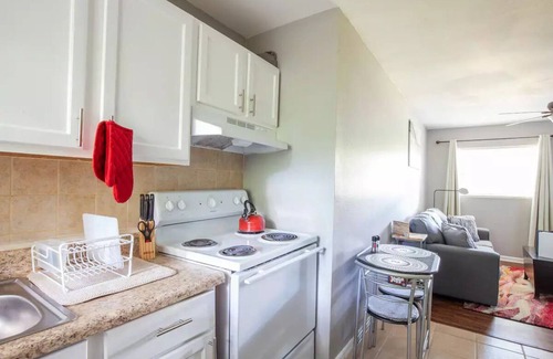 Mechanicsville Apartment | Quaint Gem Apt~Close to Downtown~Queen Bed