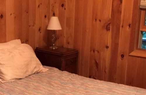 East Branch House | Quaint Log-Face Home to Escape Reality