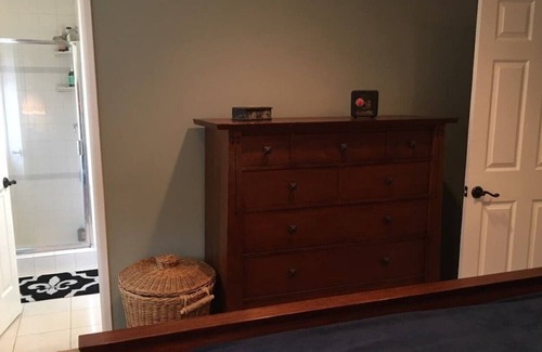 Simi Valley House | Quaint Lovely 2 Bedrooms House-Convenient located