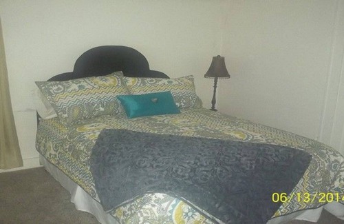 Historic Fort Collins High School Apartment | Quaint; Near Old Town And CSU, Walk Or Bike To Old Town; Gorgeous Old Home