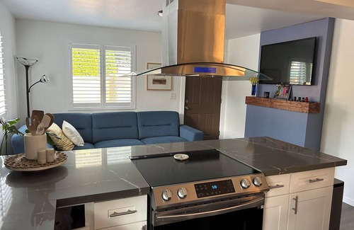 Olympia House | Quaint Oly Home Away From Home